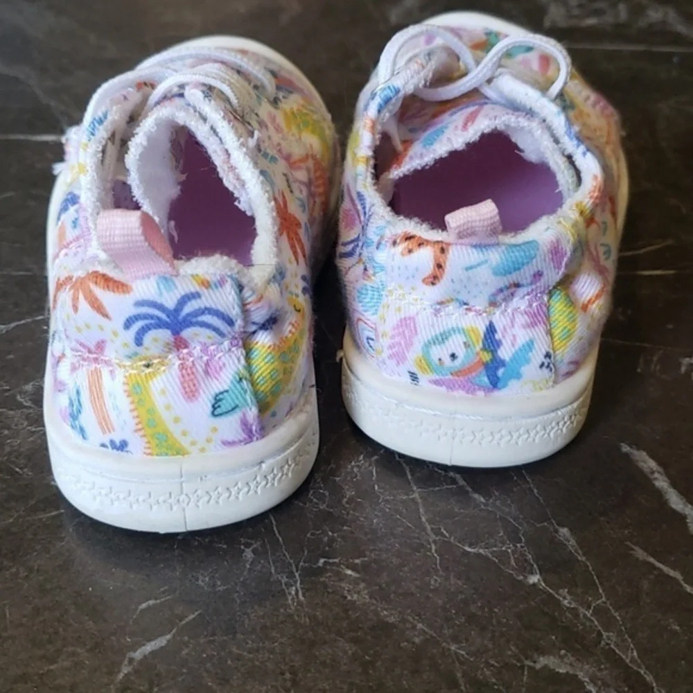 WONDER NATION, BABY GIRL BUMP TOE SHOES, MULTI-COLORED, SIZE 6‎